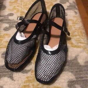 Black Mesh Women's Shoes